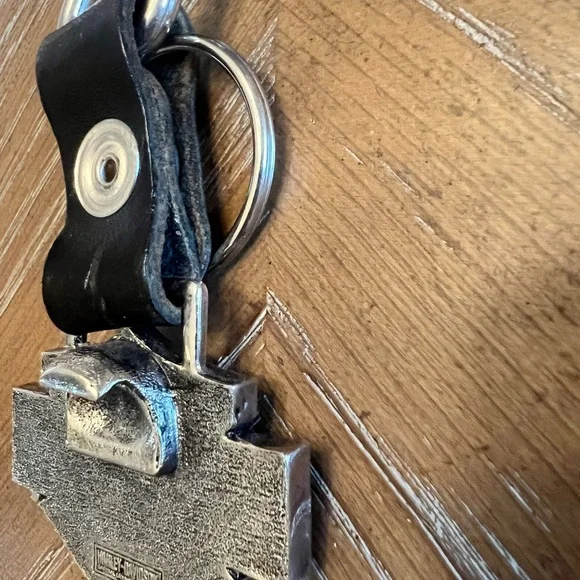 Harley-Davidson Black Keychain - Picture 4 of 4